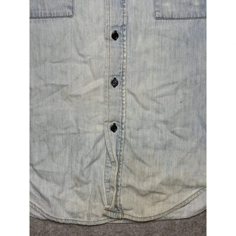 Vtg Y2K Levis Denim Work Shirt L Light Wash Button Up Cotton Grunge 90s Thrashed
